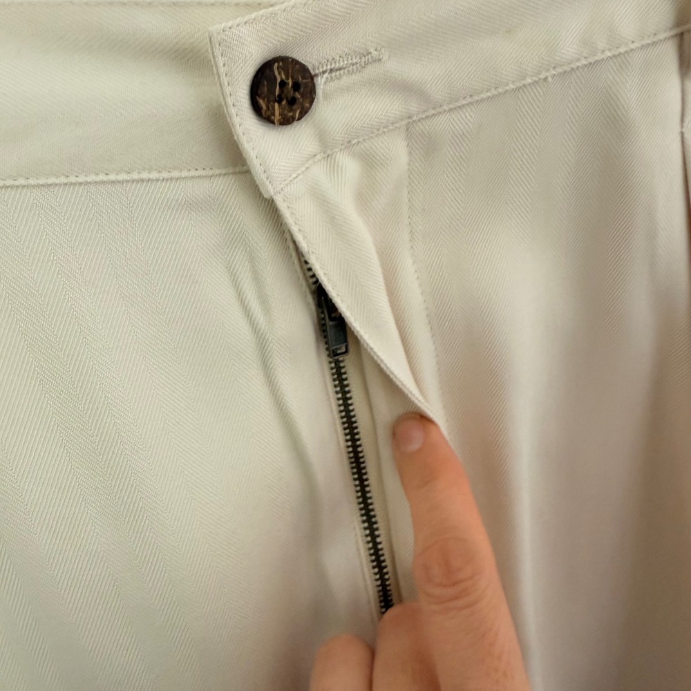 Tommy Bahama Silk Pleated Vintage Shorts (38) Khaki Beige Resort Golf Relax - Picture 8 of 14